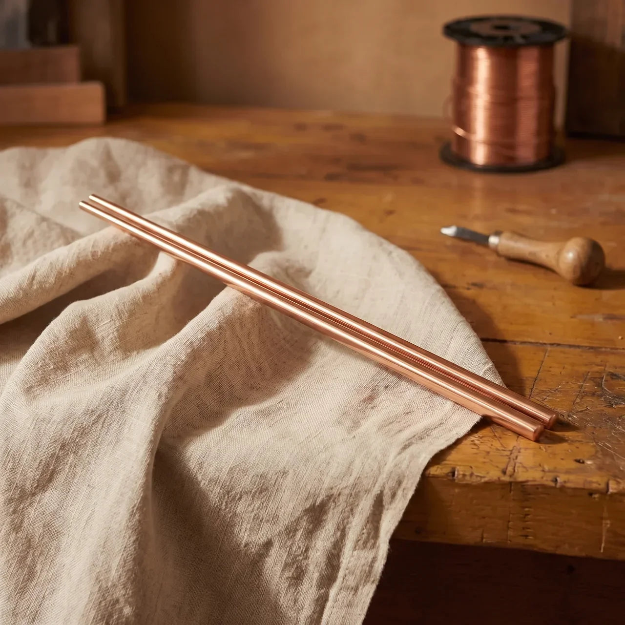 BAGUETTES EN CUIVRE MARTELÉES